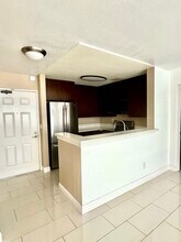 3520 Lebon Dr, Unit 5110 in San Diego, CA - Building Photo - Building Photo