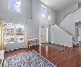 1696 Reserve Ct in Ann Arbor, MI - Building Photo - Building Photo