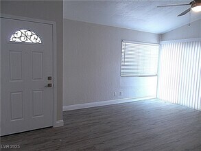 7344 Vireo Dr in Las Vegas, NV - Building Photo - Building Photo