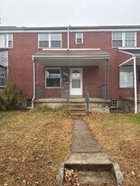1005 Kayden Ln in Essex, MD - Building Photo
