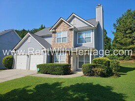 4946 Larkspur Ln in College Park, GA - Building Photo