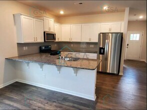 59 Oak Edge Ln in Greer, SC - Building Photo - Building Photo