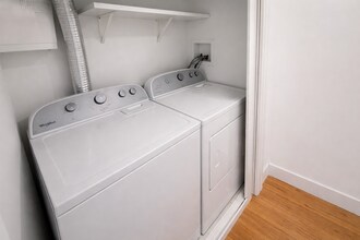 210 Chestnut Hill Ave, Unit 6 in Boston, MA - Foto de edificio - Building Photo