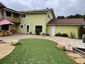 1182 Mariano Dr in Ojai, CA - Building Photo - Building Photo