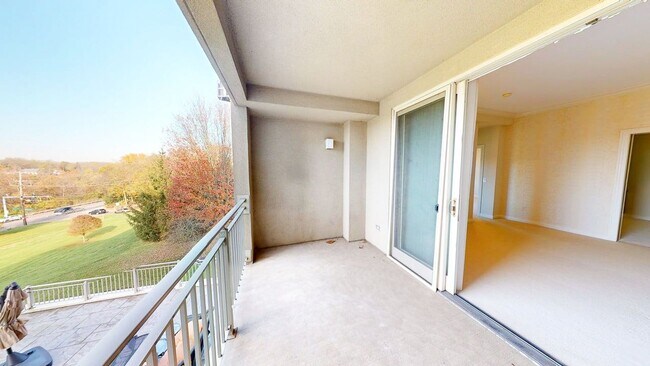 5745 Newbank Cir in Dublin, OH - Building Photo - Building Photo