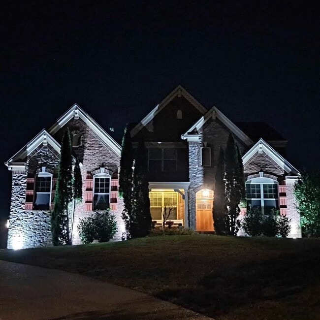 property at 1602 Newstead Terrace