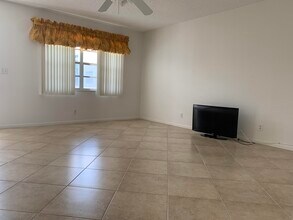 750 Burgundy P in Delray Beach, FL - Building Photo - Building Photo