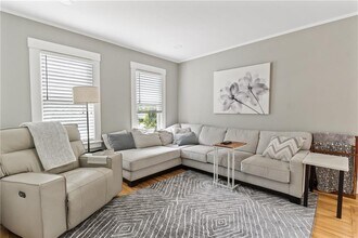 23 Pell St in Newport, RI - Building Photo - Building Photo