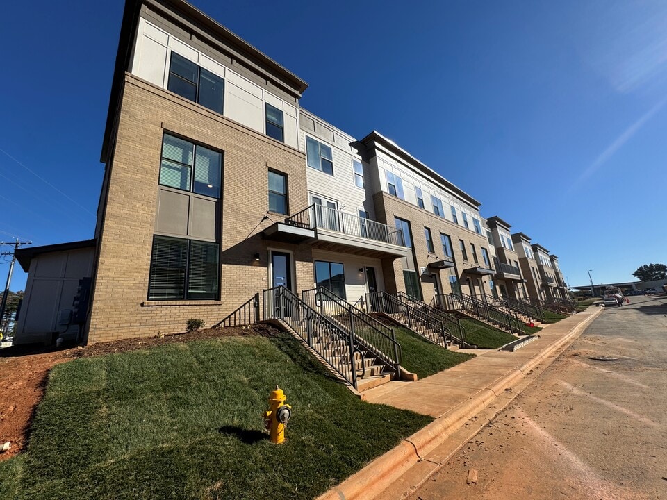 The Millwright in Cornelius, NC - Building Photo