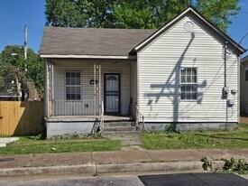 142 Angelus St in Memphis, TN - Building Photo