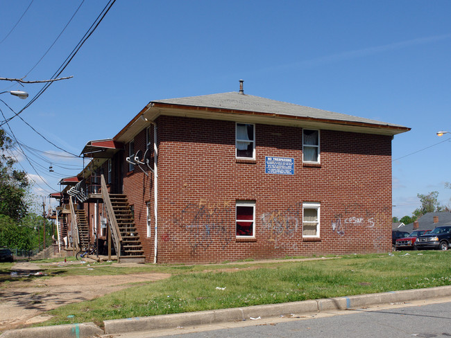 Hillside Gardens in Winston-Salem, NC - Building Photo - Building Photo