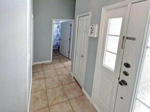 13001 Yardsley Ct in Orlando, FL - Building Photo - Building Photo