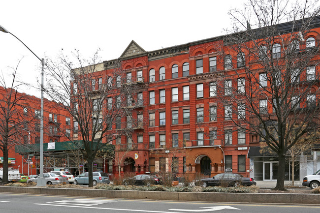 1975 Adam Clayton Powell Jr Blvd in New York, NY - Building Photo - Building Photo