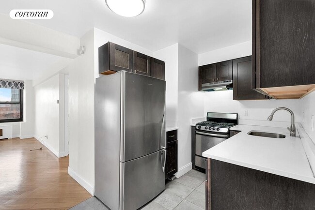 99 Lafayette Ave in Brooklyn, NY - Foto de edificio - Building Photo