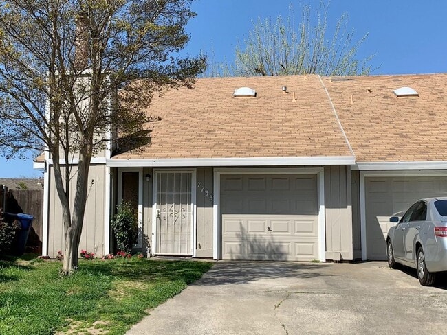 property at 7733 Las Lilas Ct