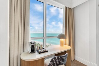 4401 Collins Ave in Miami Beach, FL - Building Photo - Building Photo