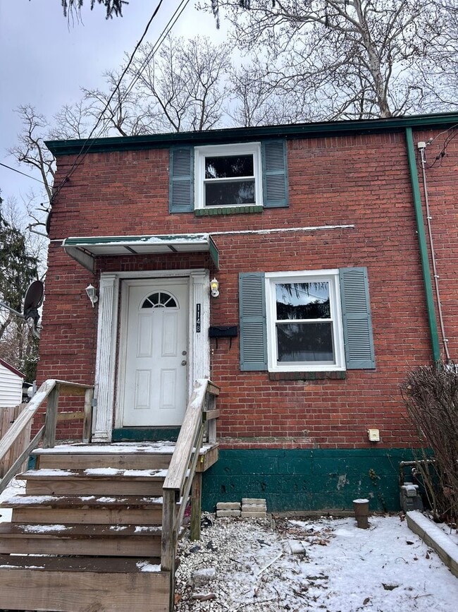 1148 Newhampshire Dr in Pittsburgh, PA - Building Photo - Building Photo