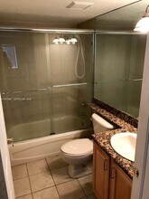 151 NE 16th Ave, Unit 166 in Fort Lauderdale, FL - Building Photo - Building Photo