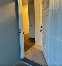 280 W Tuolumne Rd in Turlock, CA - Building Photo - Building Photo
