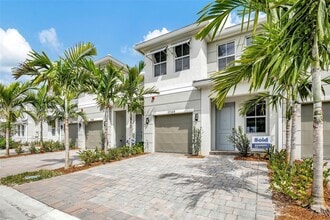 17149 SW 1st St in Pembroke Pines, FL - Building Photo - Building Photo