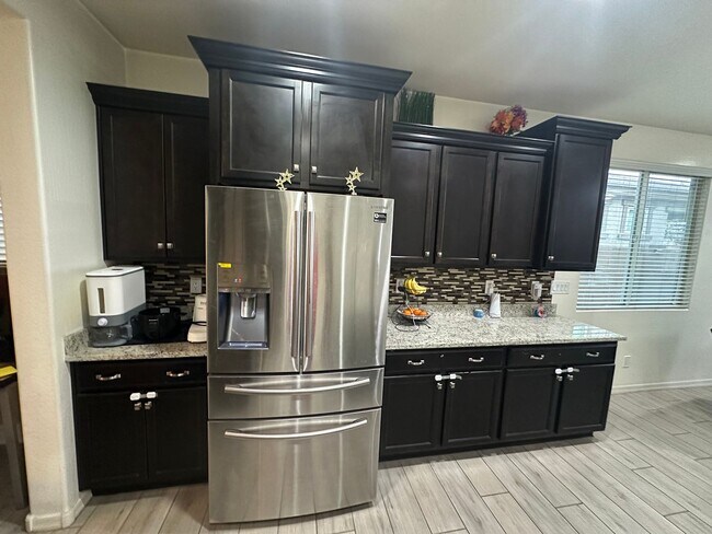 9987 W Robin Ln in Peoria, AZ - Building Photo - Building Photo