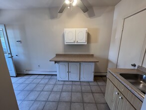 224 Vanderbilt Blvd, Unit 1 in Oakdale, NY - Building Photo - Building Photo