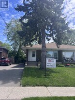 20 Fortrose Crescent in Toronto, ON - Building Photo