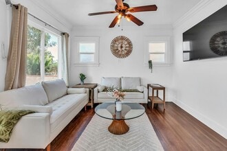 4239 Cherokee Ave in San Diego, CA - Foto de edificio - Building Photo