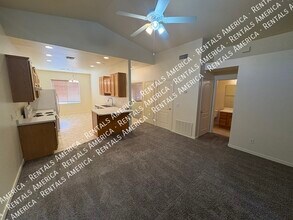 129 N Warren St in Mesa, AZ - Building Photo - Building Photo