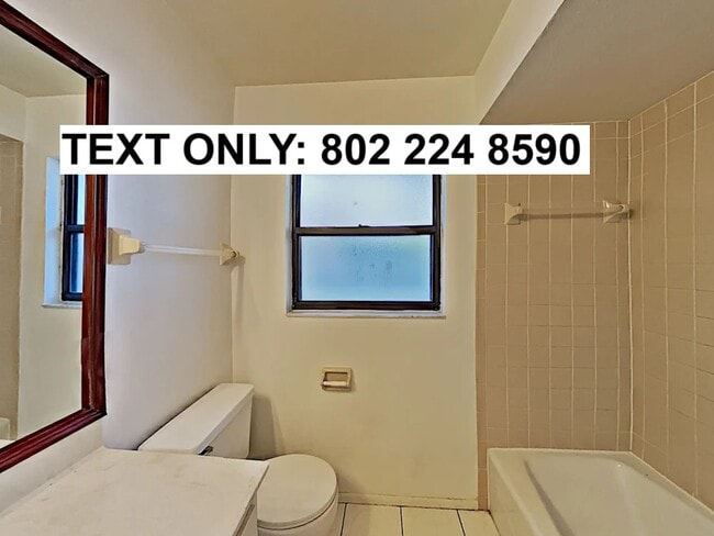 4983 79th Ave Dr E in Sarasota, FL - Building Photo - Building Photo