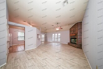1708 Yosemite Pl in Edmond, OK - Building Photo - Building Photo