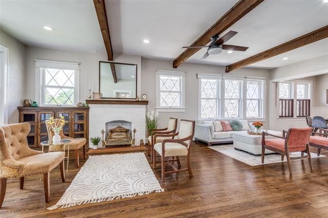 2230 Mistletoe Ave in Fort Worth, TX - Foto de edificio - Building Photo