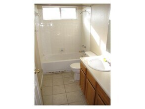 2847 Southampton Way in Round Rock, TX - Building Photo - Building Photo