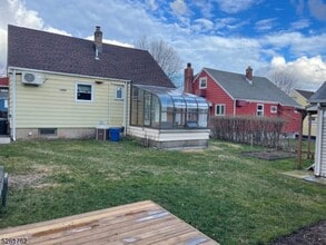 125 Livingston St in Clifton, NJ - Building Photo - Building Photo