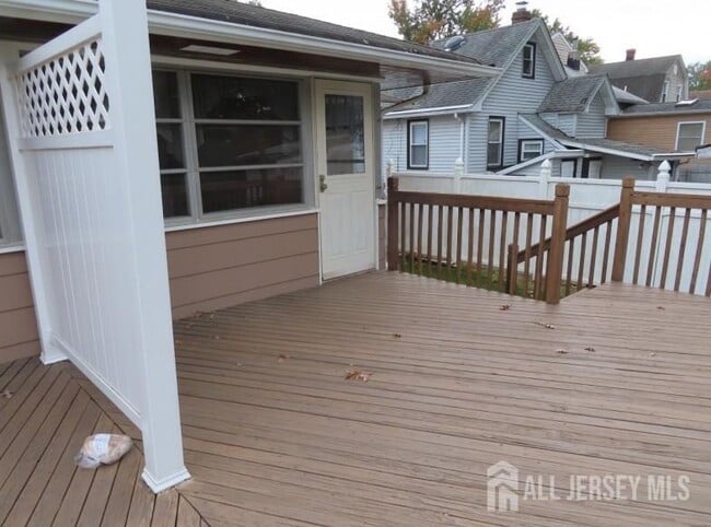 1818 W 4th St in Dunellen, NJ - Building Photo - Building Photo