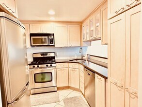 240 Tremont St in Boston, MA - Building Photo - Building Photo