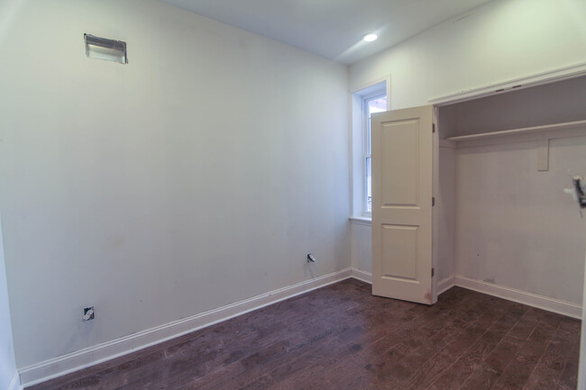 3033 W Colona St in Philadelphia, PA - Building Photo - Building Photo