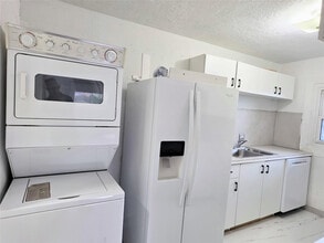 1751 NW 29th Terrace in Fort Lauderdale, FL - Building Photo - Building Photo