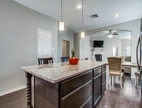 10013 Long Branch Dr in McKinney, TX - Building Photo - Building Photo