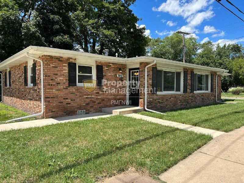 3010-3012 Willowcreek Rd in Portage, IN - Building Photo