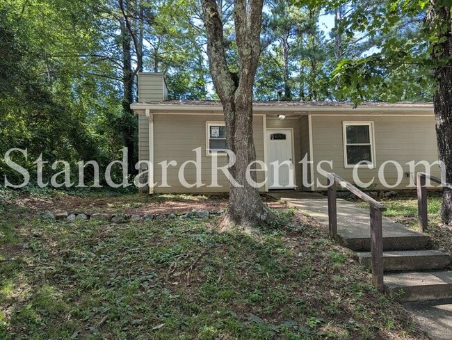 property at 461 Booth Cir SW