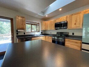 14710 Roller Coaster Rd in Colorado Springs, CO - Building Photo - Building Photo