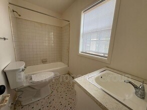 2462 Bragg Blvd in Fayetteville, NC - Building Photo - Building Photo