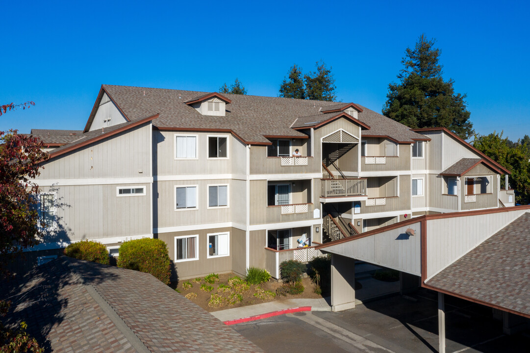 ALDERWOOD PARK in Newark, CA - Building Photo