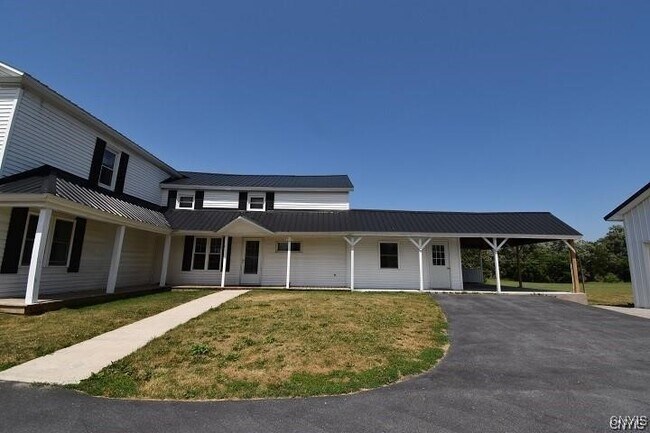 36361 State Rte 26 in Carthage, NY - Building Photo - Building Photo