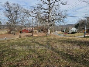 4450 Galbraith School Rd in Knoxville, TN - Building Photo - Building Photo