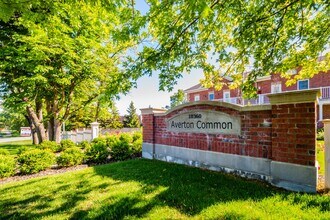10360 Islington Ave in Vaughan, ON - Building Photo - Building Photo