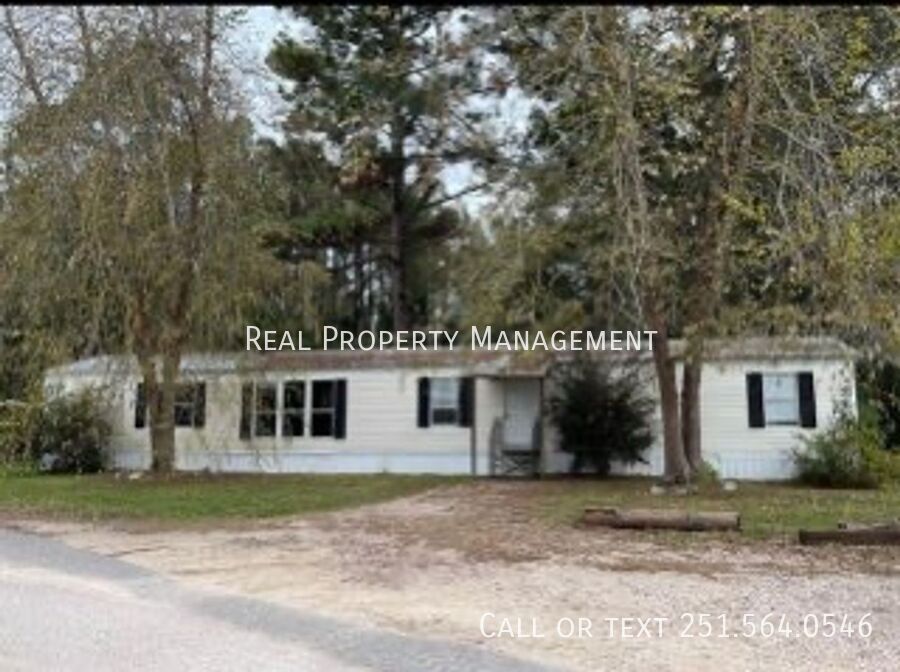 1701 Bear Fork Rd in Mobile, AL - Building Photo