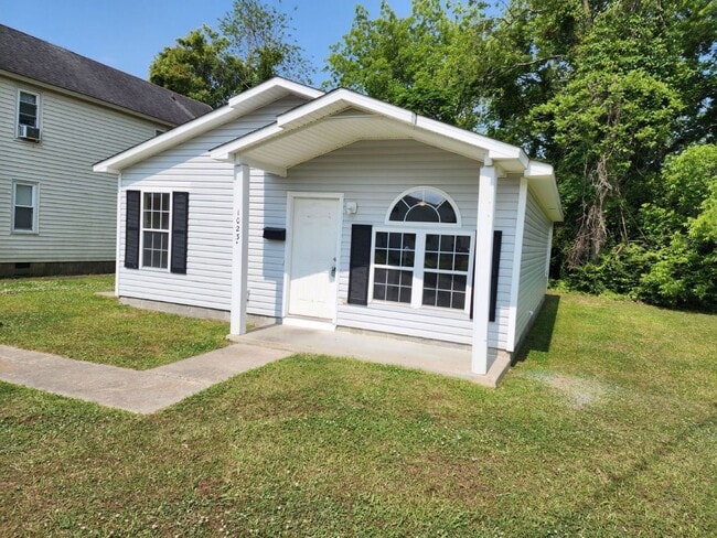 property at 1023 Butlers Ln