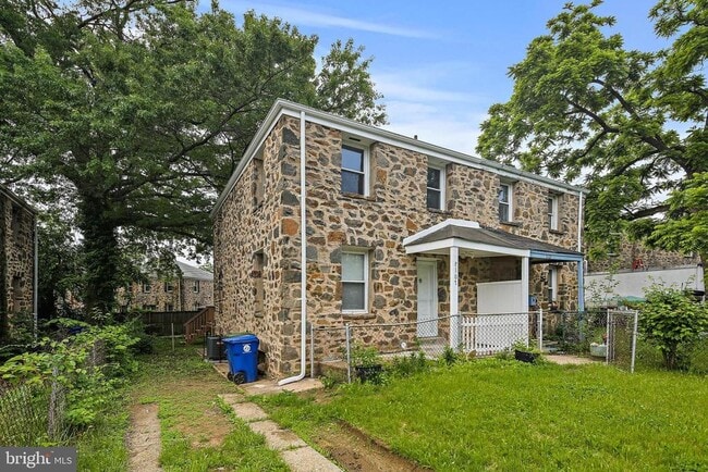 property at 5107 Laurel Ave
